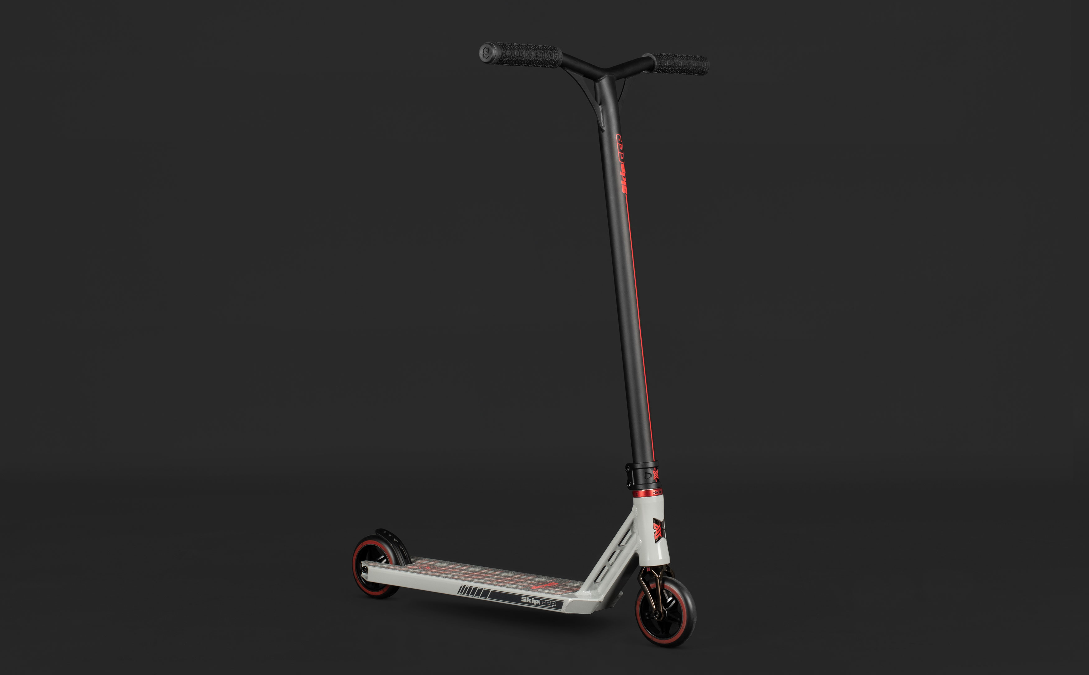 Самокат SKIP X-GEP серый